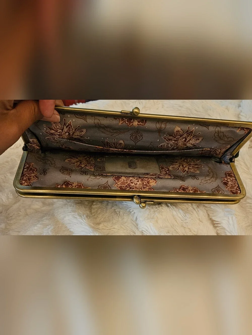 HOBO☆XL Millie Kiss-Lock Clutch